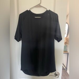 Lululemon shirt